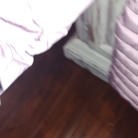 Women's Purple Puffer Jacket - Picture 5 of 5